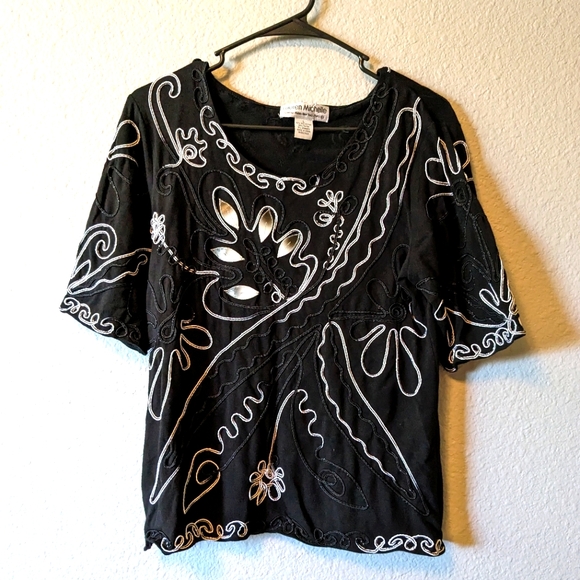Lauren Michelle Tops - Lauren Michelle Geometric Design Black Blouse Silver Black Metallic Threads Sz L